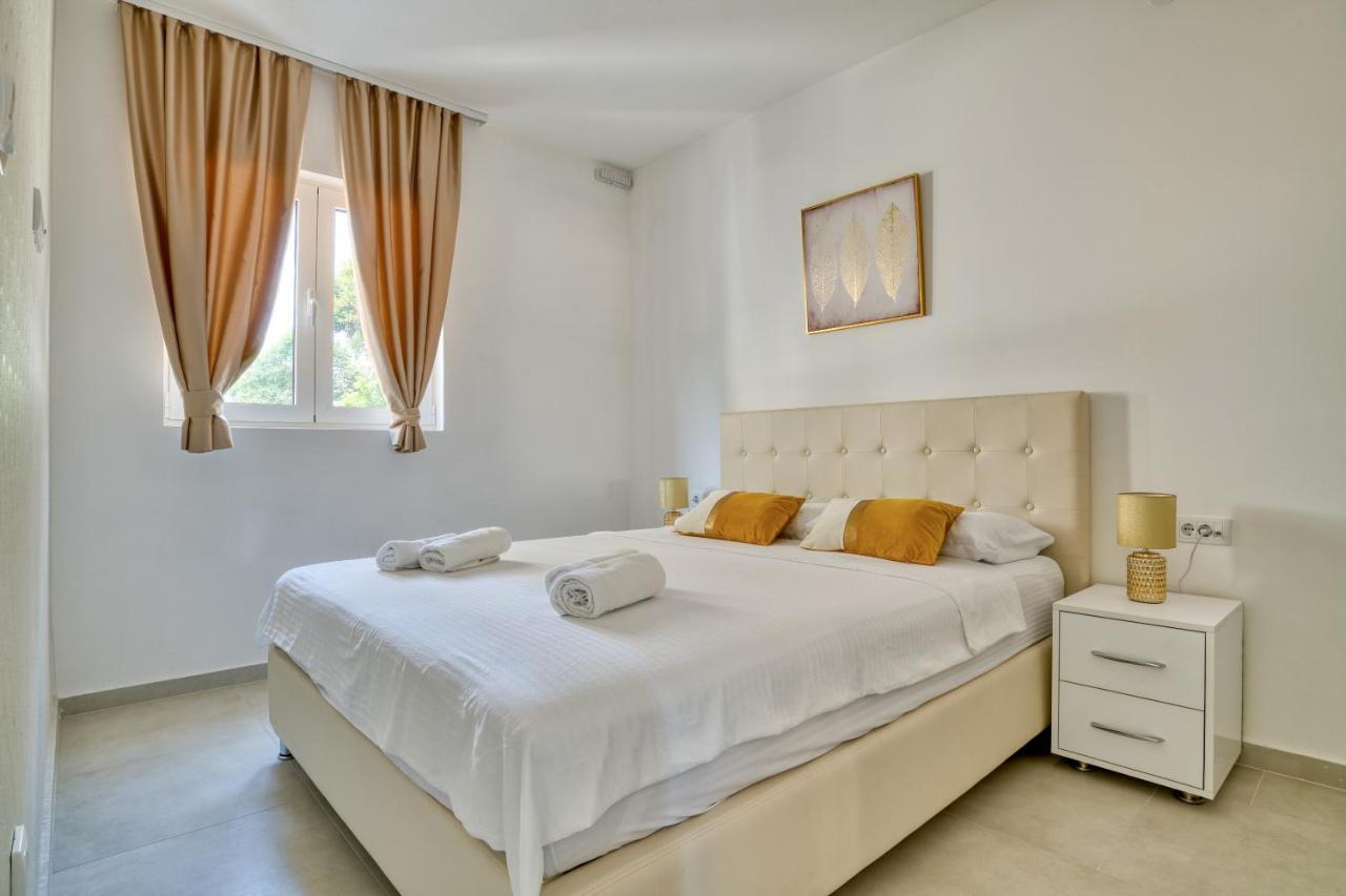 The Golden Luxury Apartments Kotor Dış mekan fotoğraf