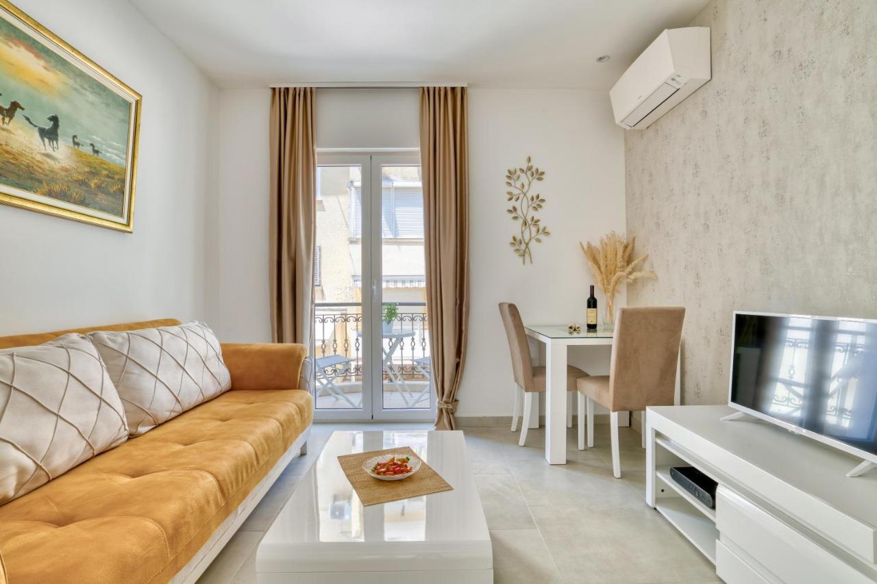 The Golden Luxury Apartments Kotor Dış mekan fotoğraf