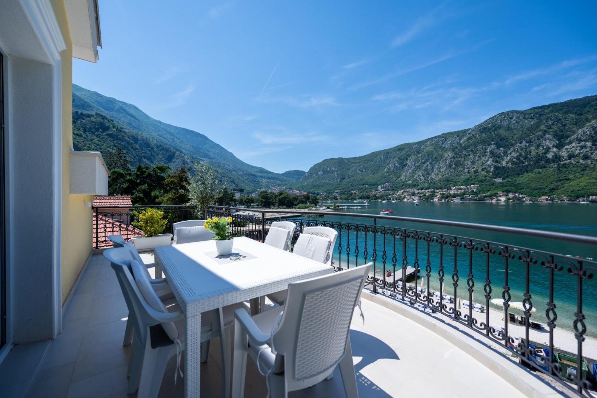 The Golden Luxury Apartments Kotor Dış mekan fotoğraf
