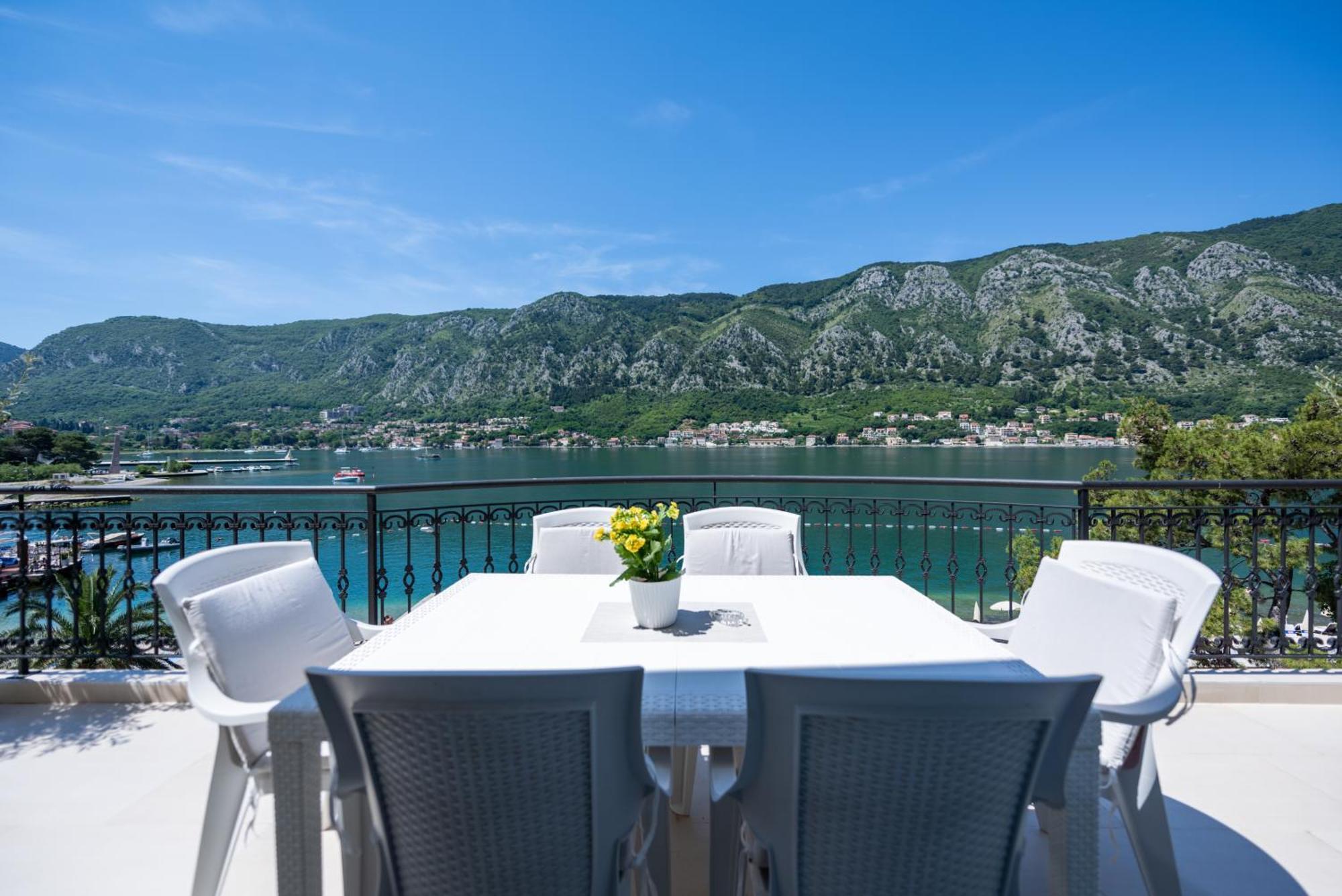 The Golden Luxury Apartments Kotor Dış mekan fotoğraf